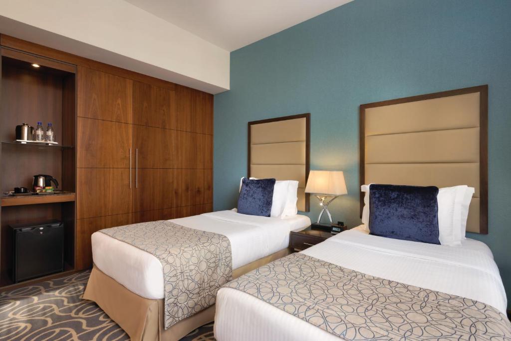 Ramada Abu Dhabi Corniche - Resim 23