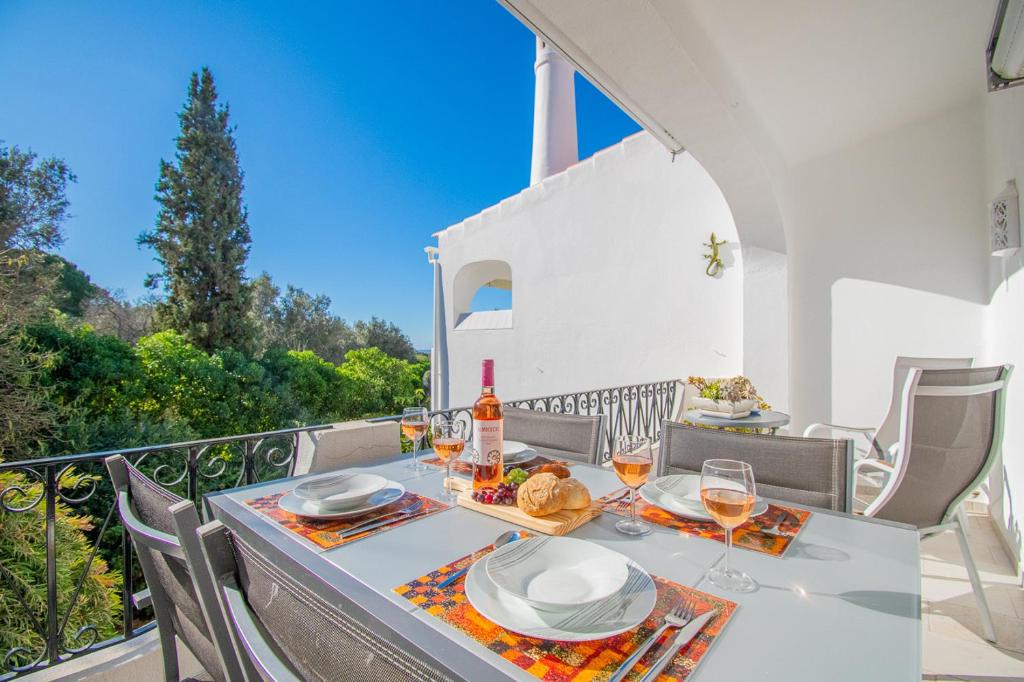 99 ADM Casa Mendes - Fabulous townhouse