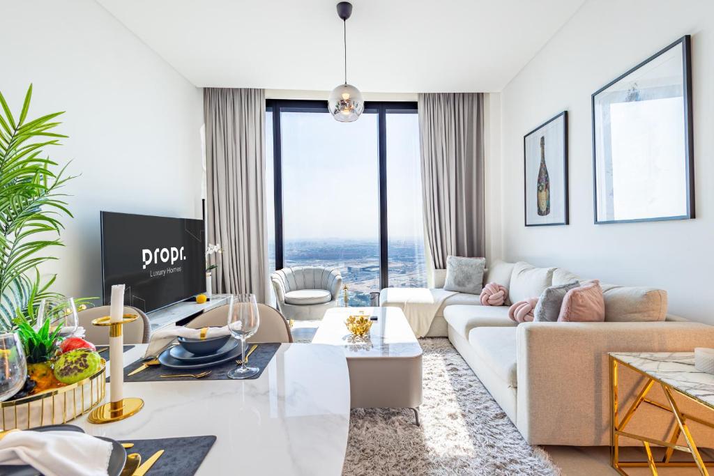 Posezení v ubytování Address JBR: Beachfront Bliss & Sky-high Luxury