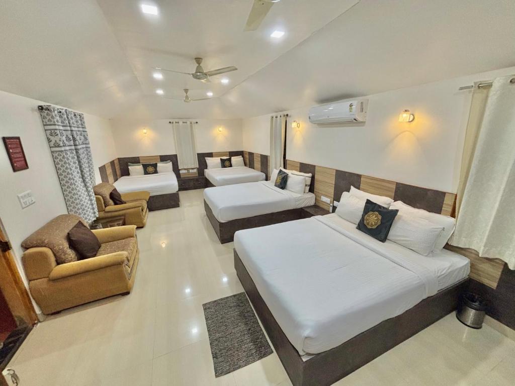 Riyavar Luxury Stay