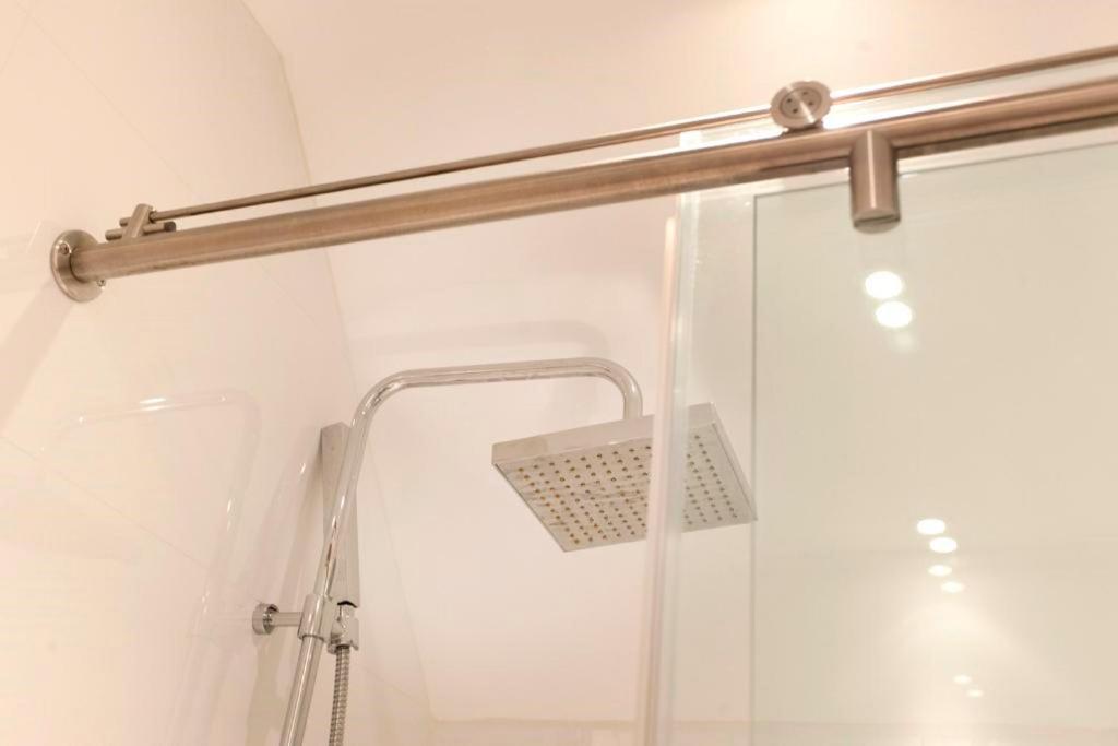 Koupelna v ubytování Dbs Serviced Apartments