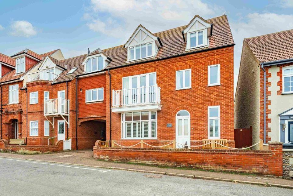 Bygningen som feriehuset ligger i