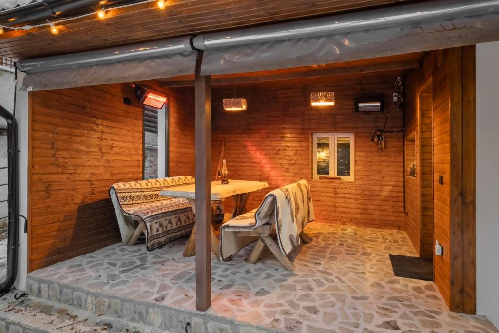 Postel nebo postele na pokoji v ubytování SEVEN Apartments