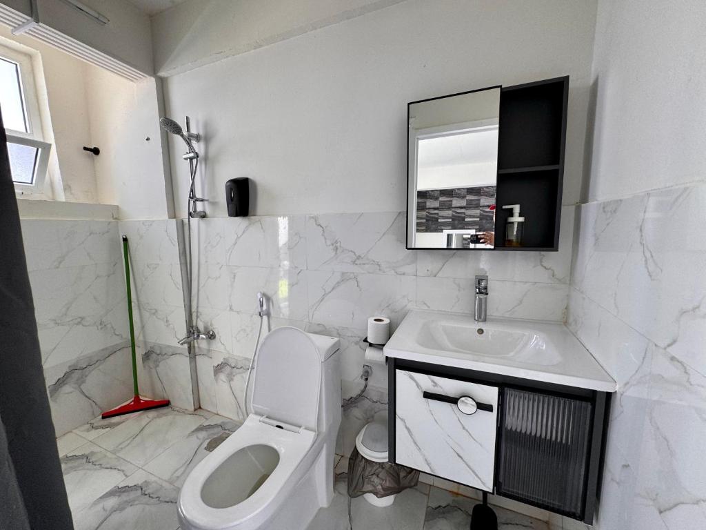 Vannituba majutusasutuses Wadi Shab Beach Villa