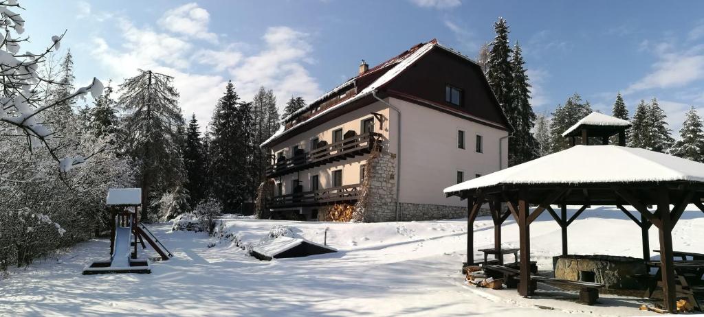 Rekreačné zariadenie Čingov - Slovenský raj v zimě