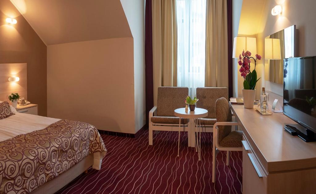 Hotel Zagreb - Health & Beauty - Suite