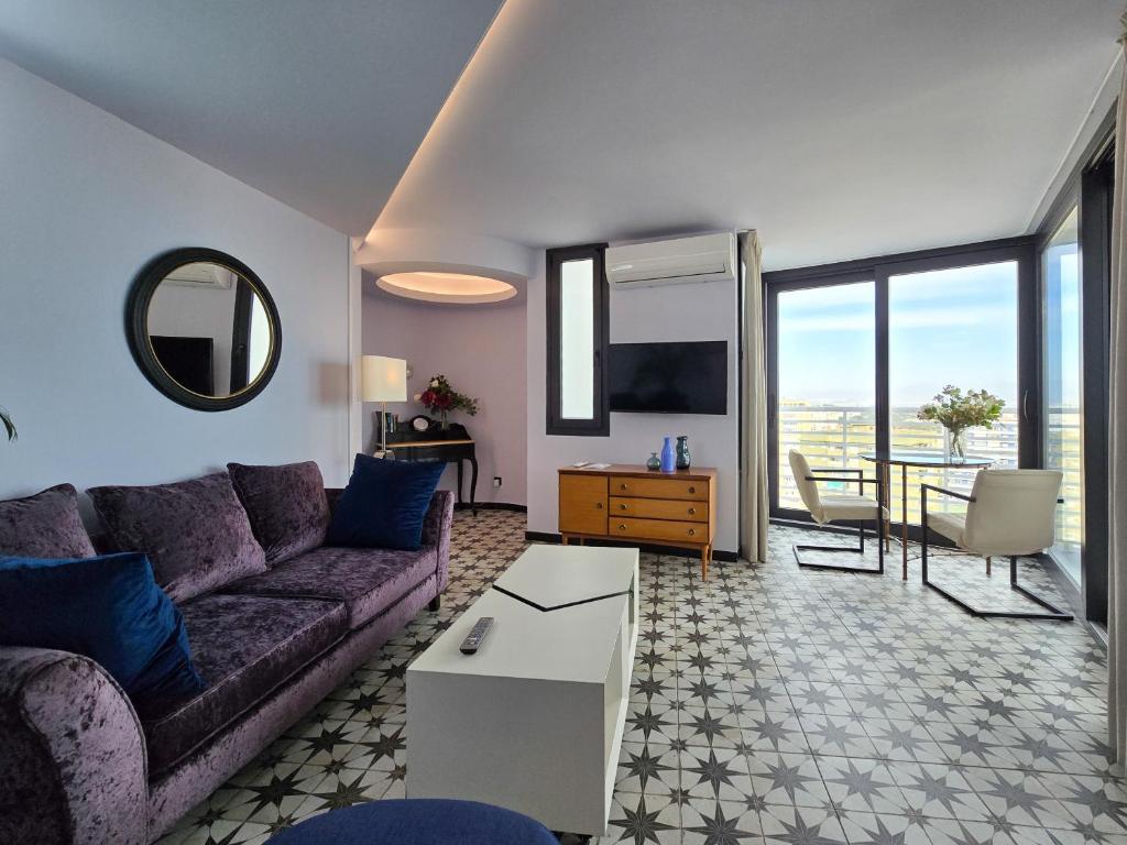 Posezení v ubytování Special Sky Suite - Sea & Mountain Views- Torremolinos Center