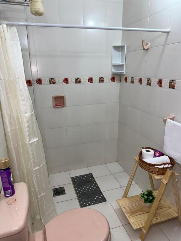 Koupelna v ubytování Apartamento con piscina, terraza y parking en las cercanías de Asunción