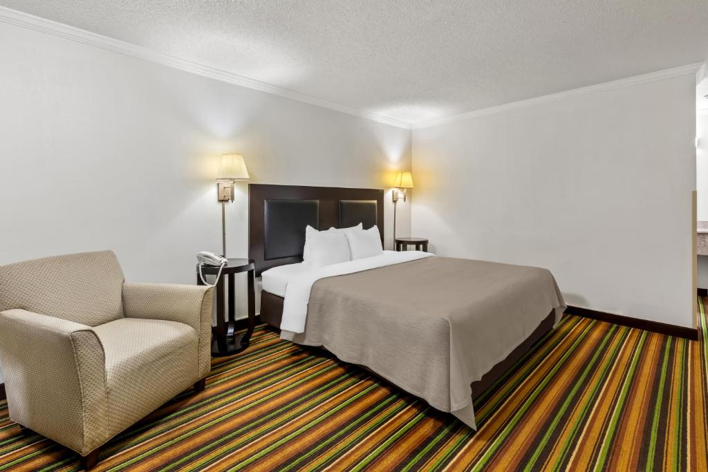 Quality Inn - King Room - Niet Roken