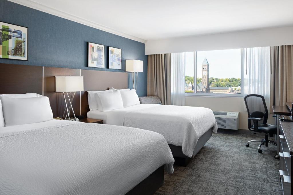 Holiday Inn Sioux Falls-City Center by IHG photo