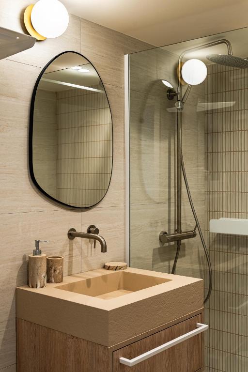 Travi Boutique By Holi - 12