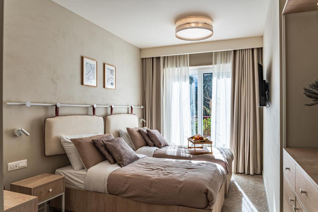 Travi Boutique By Holi - 19