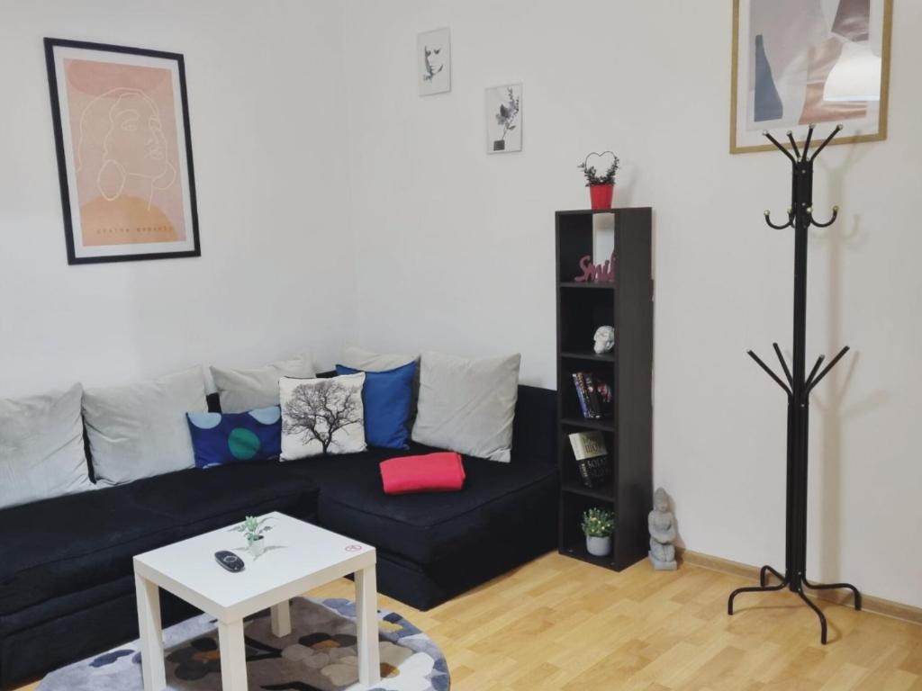 Apartment for four next to blvd Vitosha
