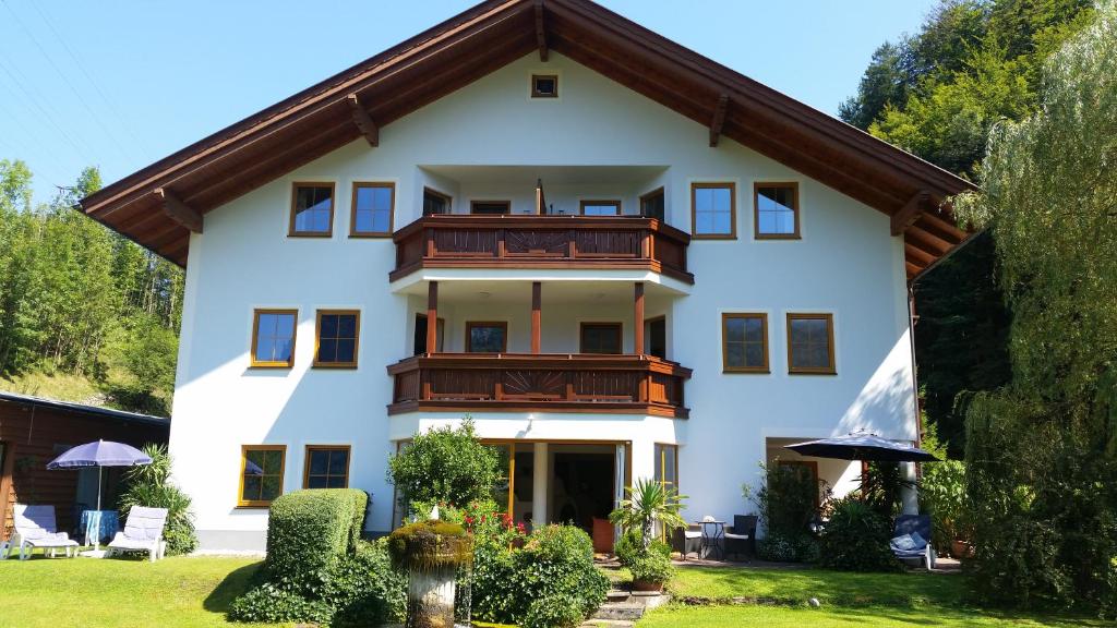 Budova, kde se aparthotel nachází