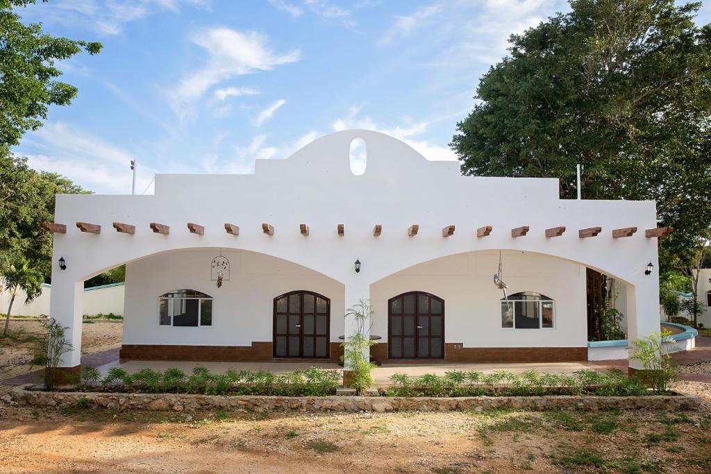 Tòa nhà nơi khách sạn căn hộ tọa lạc