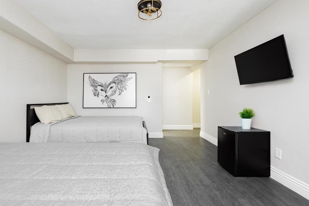 G Hotel photo