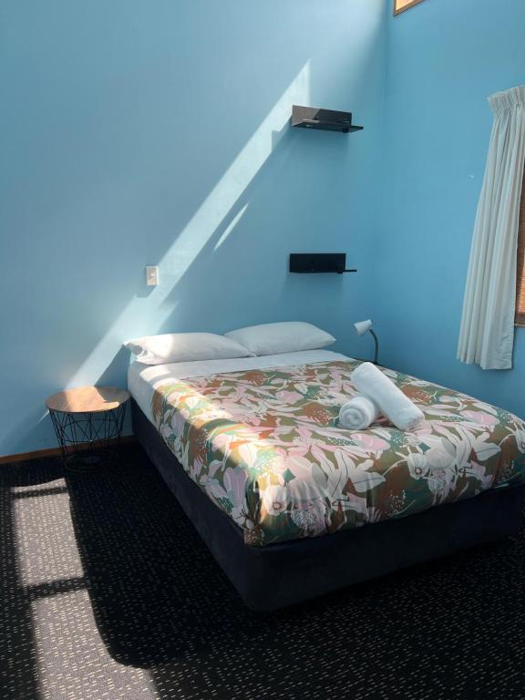 Letto o letti in una camera di On Top Backpackers