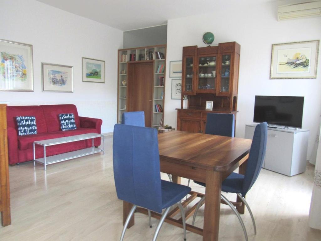 TV a/nebo společenská místnost v ubytování La casa di Lori