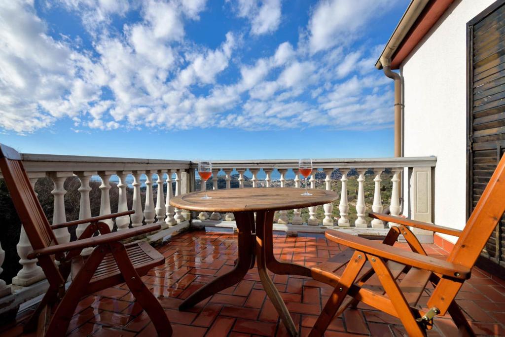 Apartments Rosemary - Apartment With Sea View