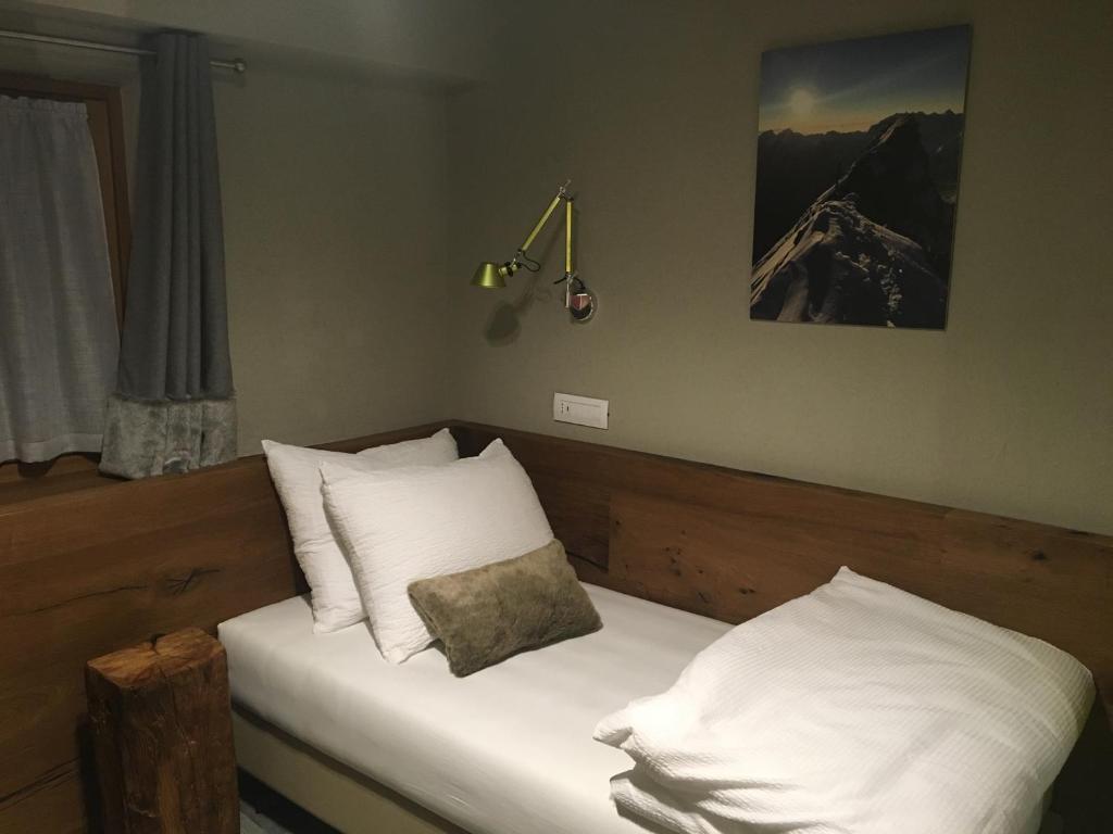 4478 Mountain Lodge - Twin Room
