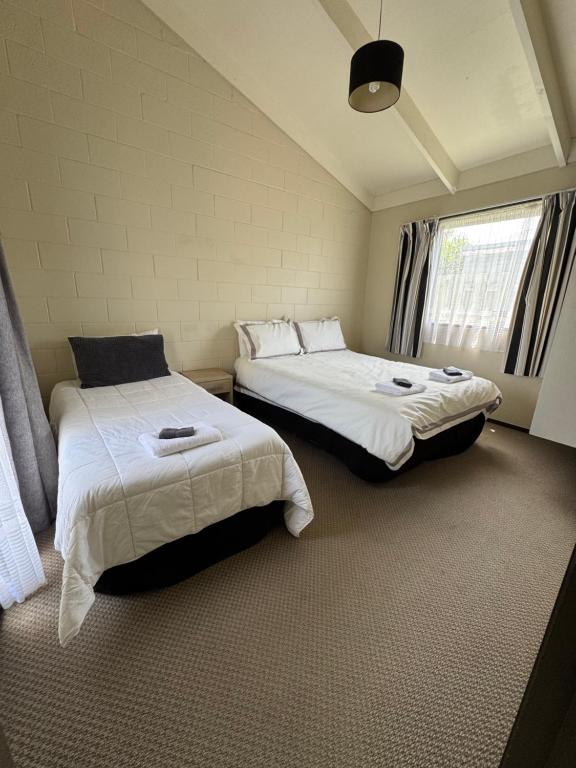 Fountain Court Motel - Resim 17