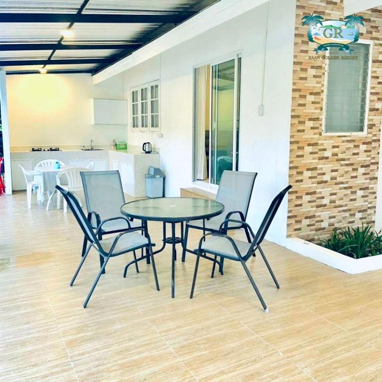 Fotografie z fotogalerie ubytování Baan Golden Resort & Residences v destinaci Sam Roi Yot