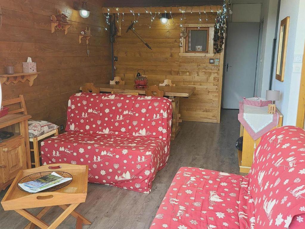 Photo de la galerie de l'établissement Appart. cosy 6 pers, pied pistes, balcon sud, cuisine équipée - FR-1-689-149, à Villard-de-Lans