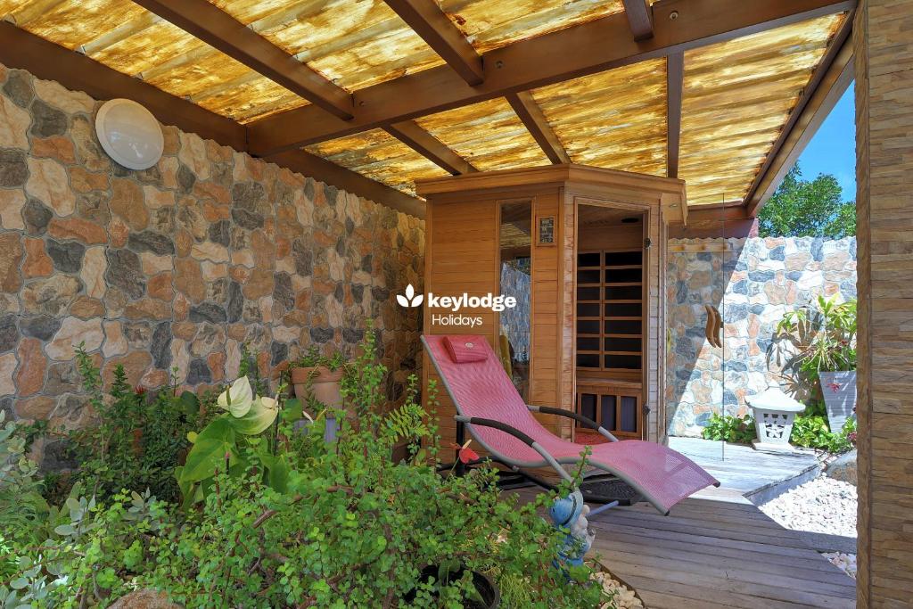 Zahrada ubytování Chez Jab - studio avec piscine partagée - à 2 minutes de la plage - Saint-Gilles