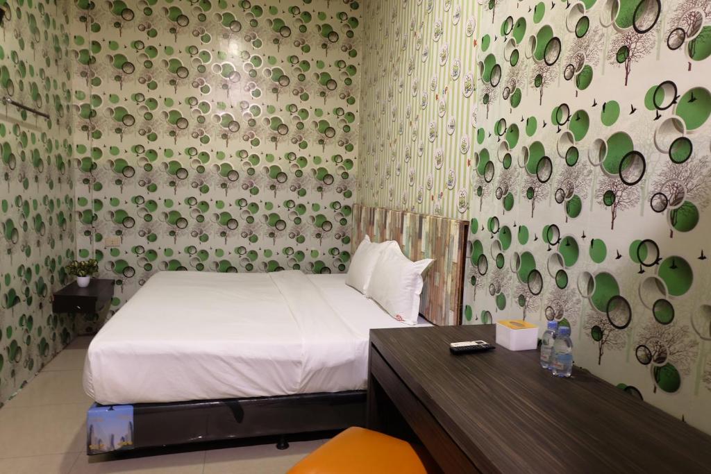 Louise Hotel - Quarto Duplo Superior