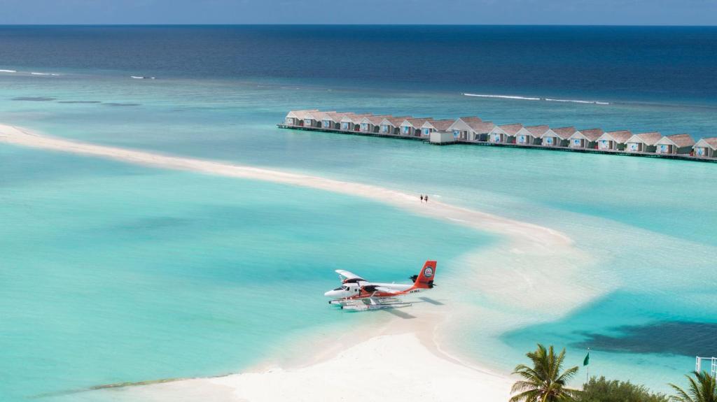 LUX* South Ari Atoll Resort & Villas - View 2