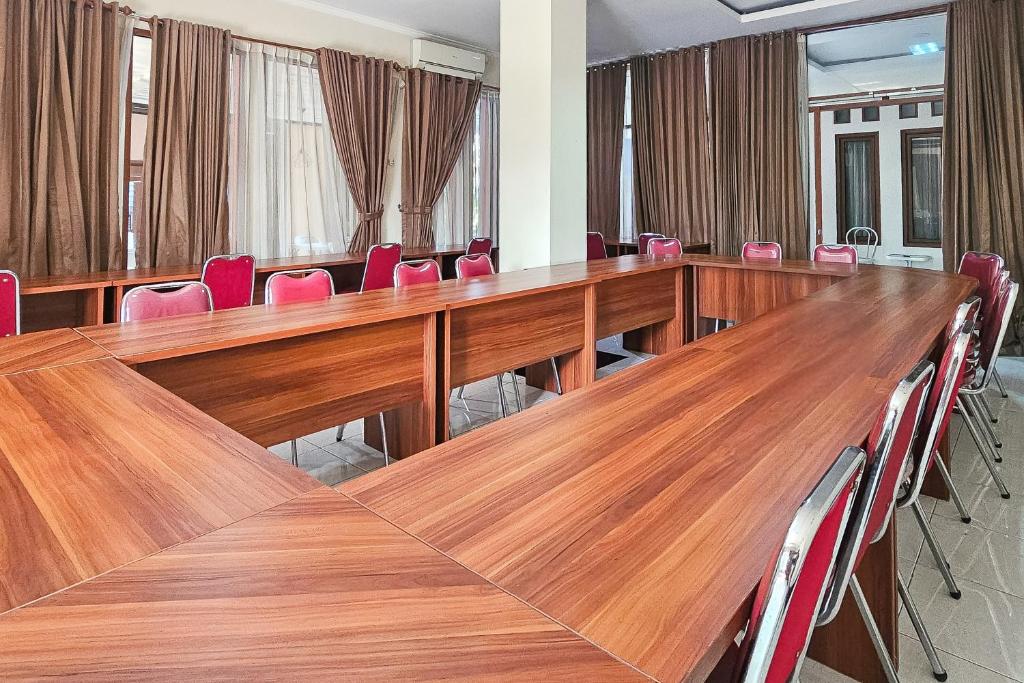 Konferenční prostory v ubytování Urbanview My Grand Hotel Bogor