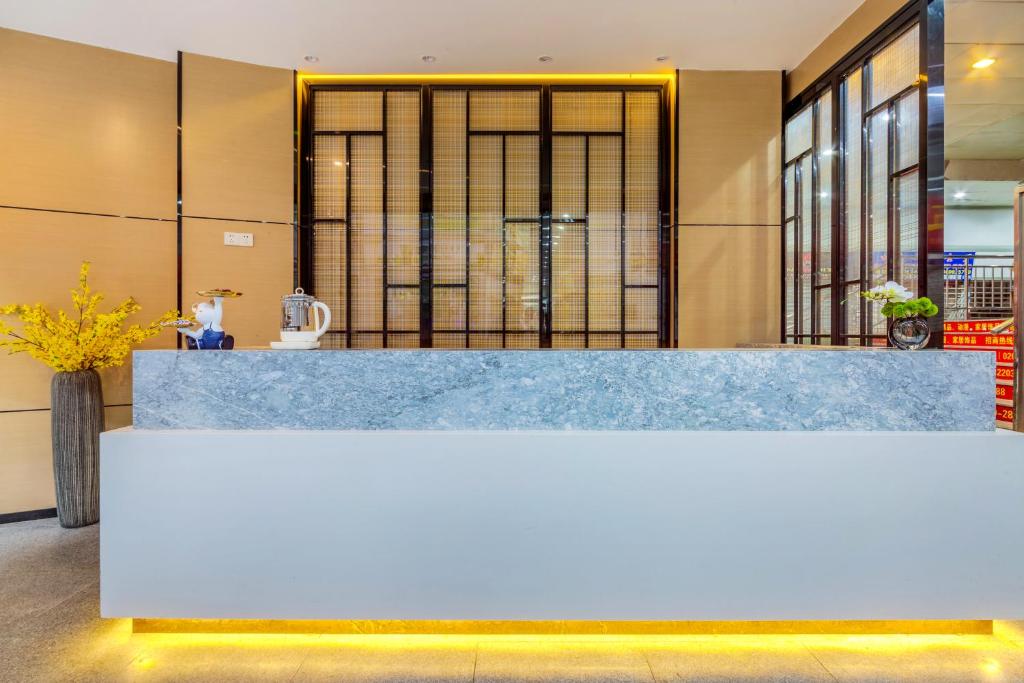 Vstupní hala nebo recepce v ubytování 泊汀酒店广州北京路步行街省中医店