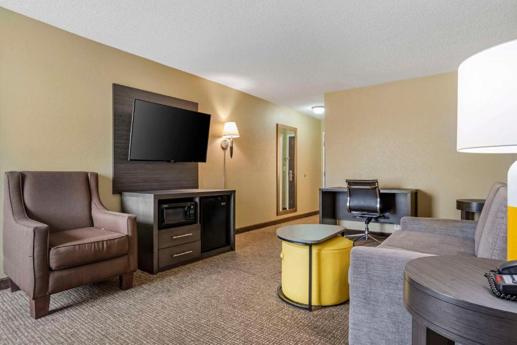 Comfort Inn Opelika - Auburn - King Suite - Niet -roken