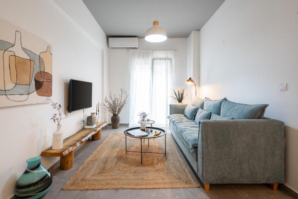 My Happy Greek Home