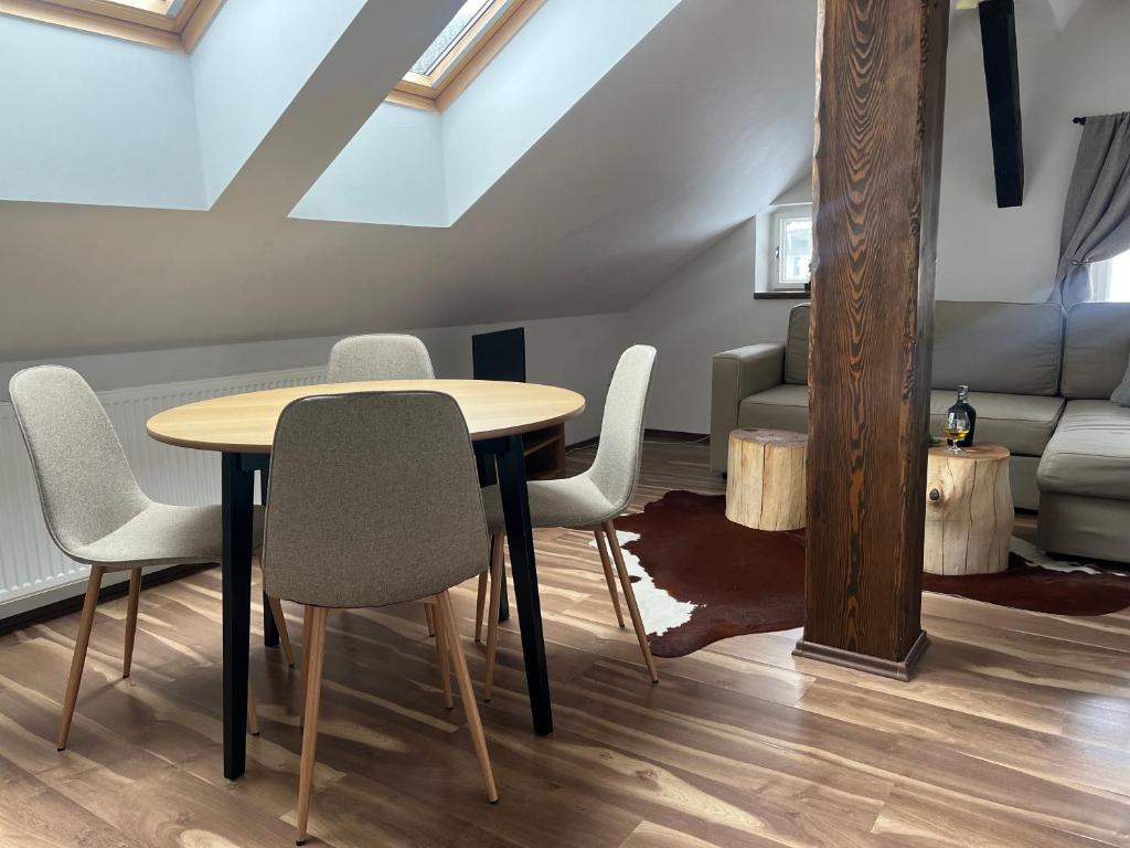 Hotel Lomnice - Resim 22