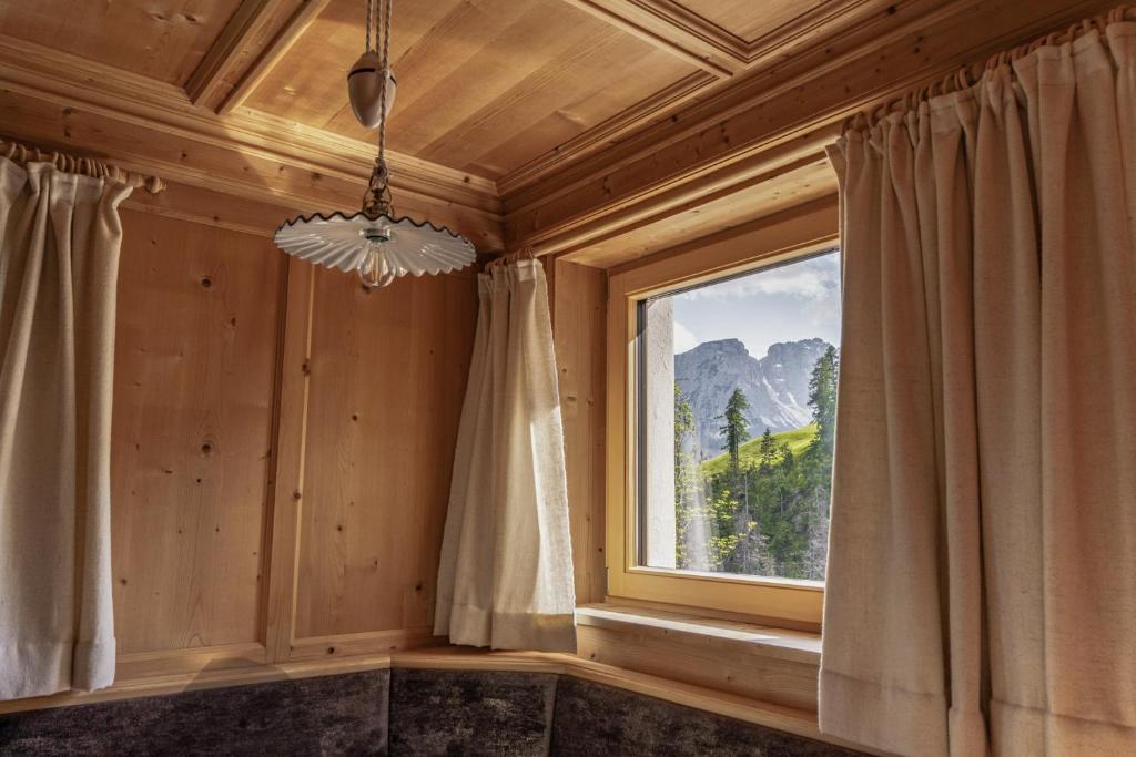 Výhľad na hory alebo výhľad na hory priamo z apartmánu