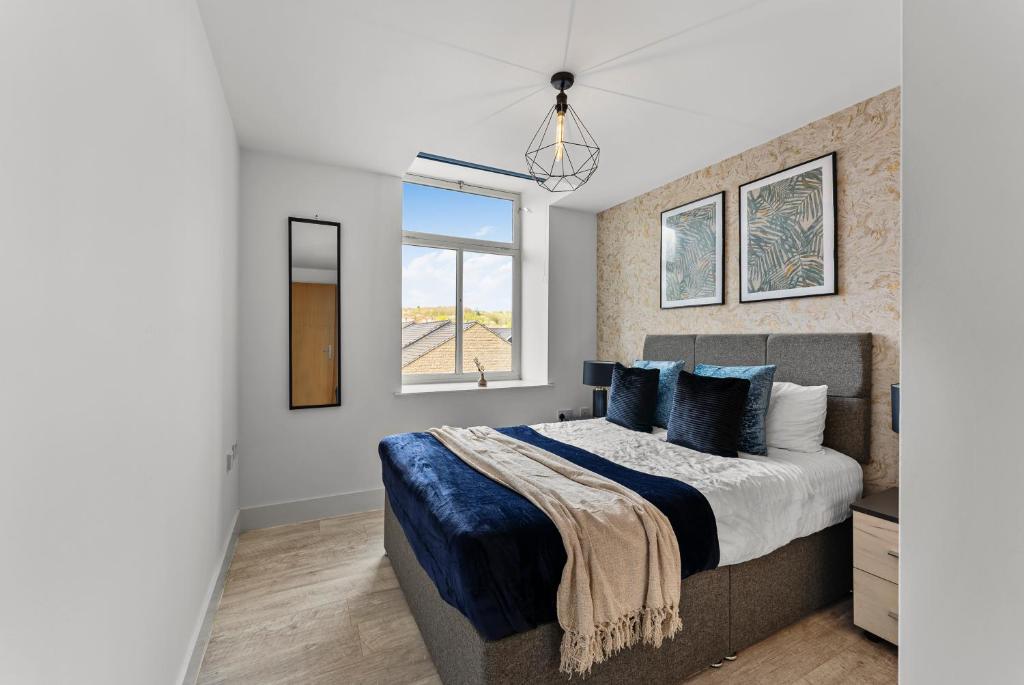 30 percent off! Executive Apartment in Dewsbury- Sleeps 6 - Two-Bedroom Apartment