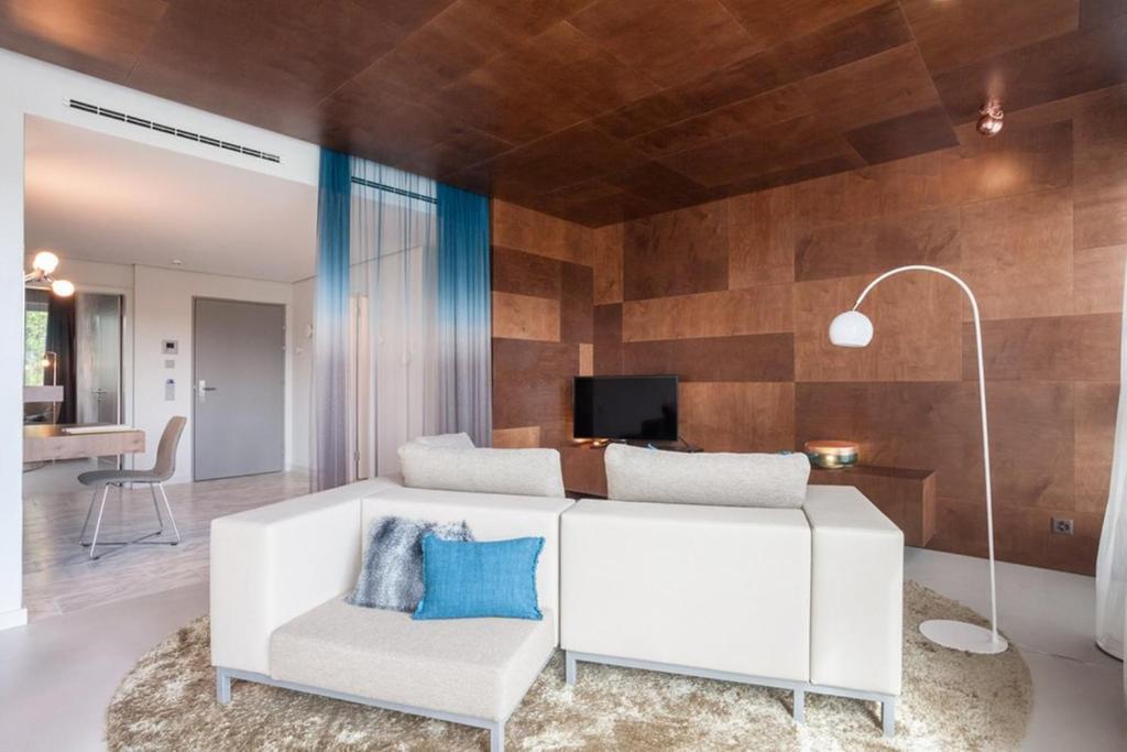 Posezení v ubytování EMA House Hotel Suites