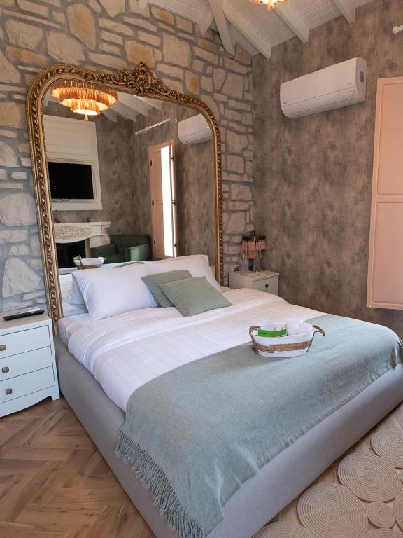 Postel nebo postele na pokoji v ubytování Feride Fonksiyonel Yaşam