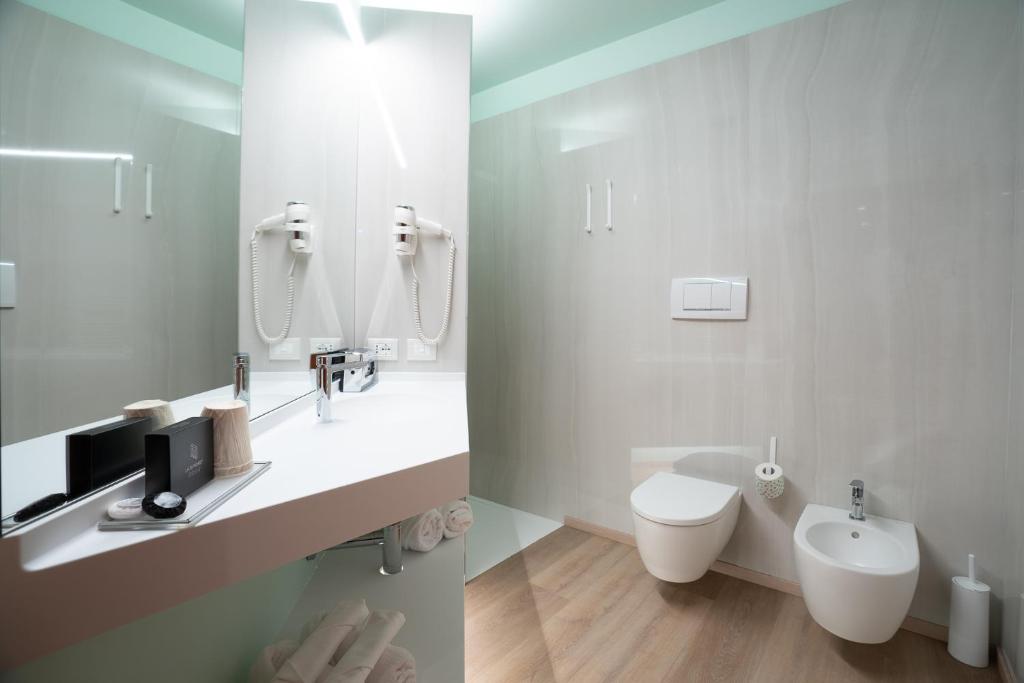 Là Di Moret - Sala De Negocios