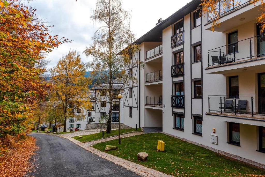 Budova, v ktorej sa apartmán nachádza