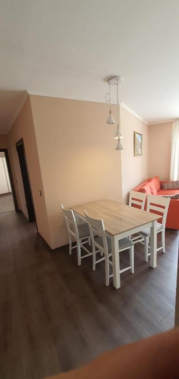 Posezení v ubytování GONDOLA APARTMENTS BANSKO - SUVOROV VIP Complex