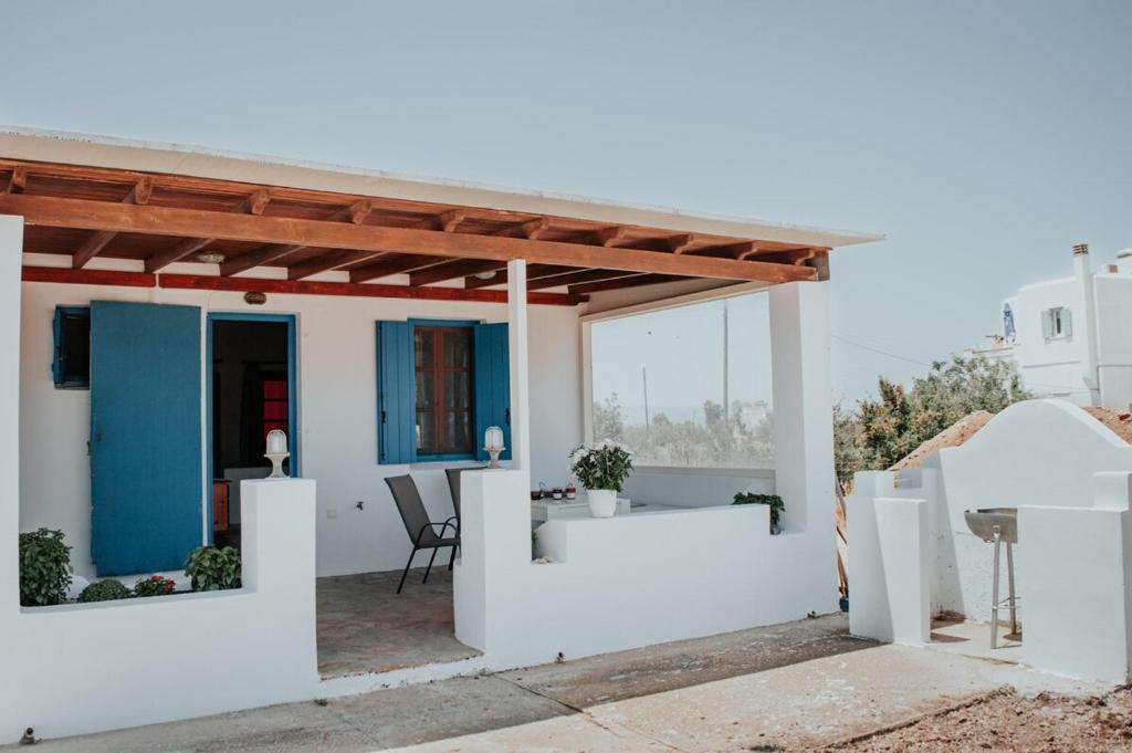 The building in which the holiday home is located