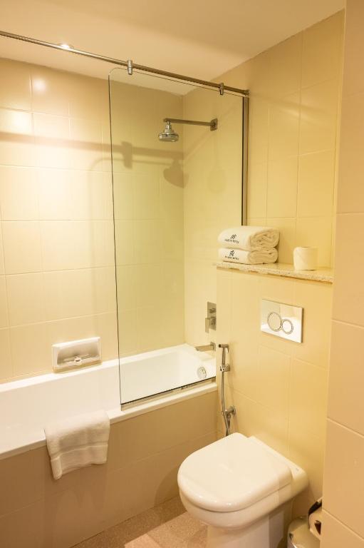 Majestic Cove Hotel - Formerly Le Méridien Fairway - Resim 20