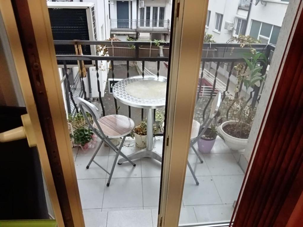 Balkón nebo terasa v ubytování Apartman Pašićeva