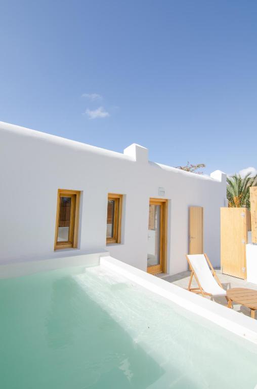 Dionysos Seaside Resort Ios - 17