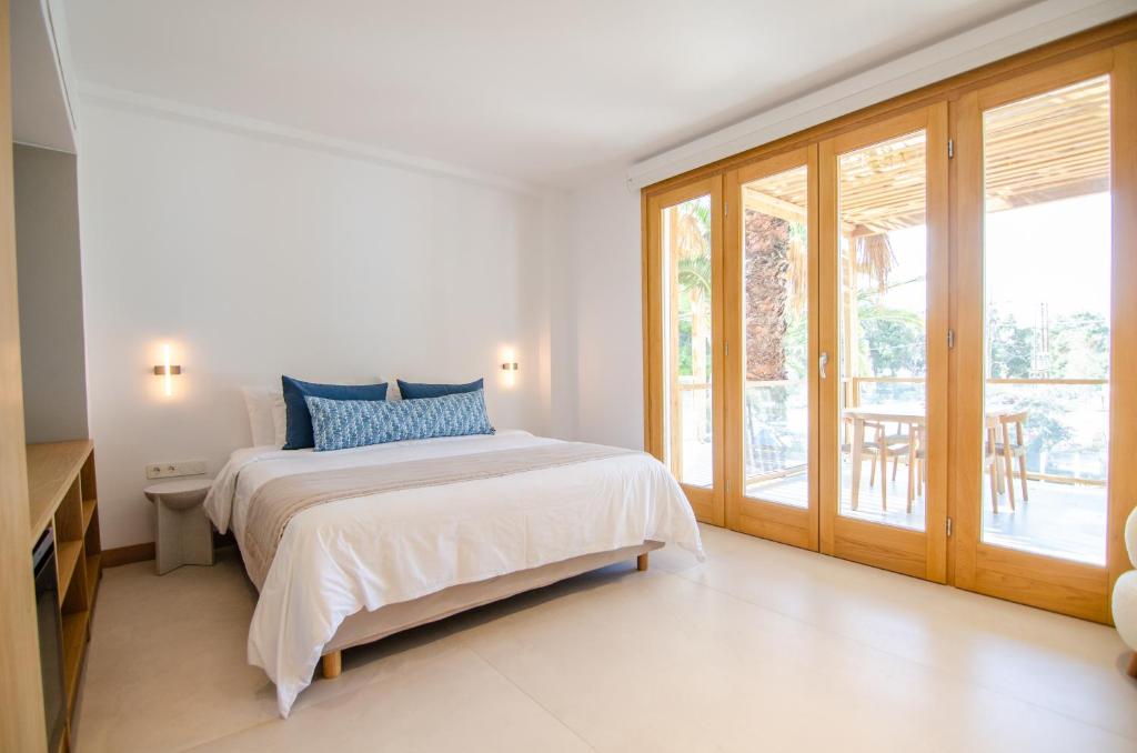 Dionysos Seaside Resort Ios - 7