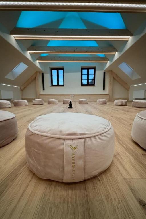 Posezení v ubytování Holiday Home Huty by Interhome