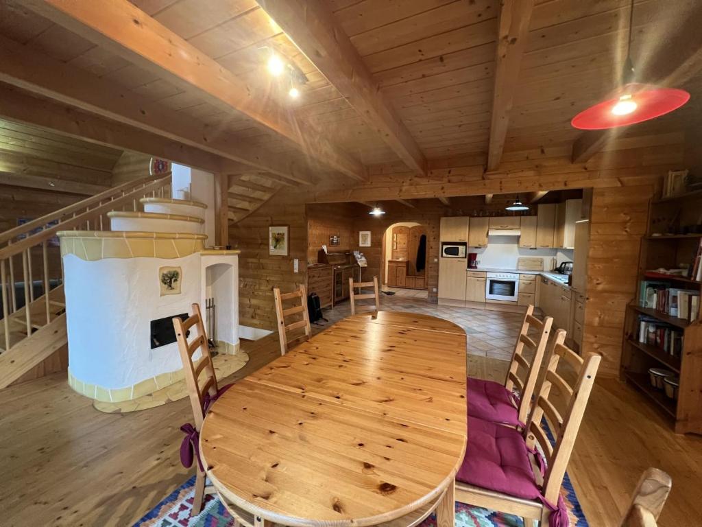 Kuchyň nebo kuchyňský kout v ubytování Holiday Home Haus Fries by Interhome