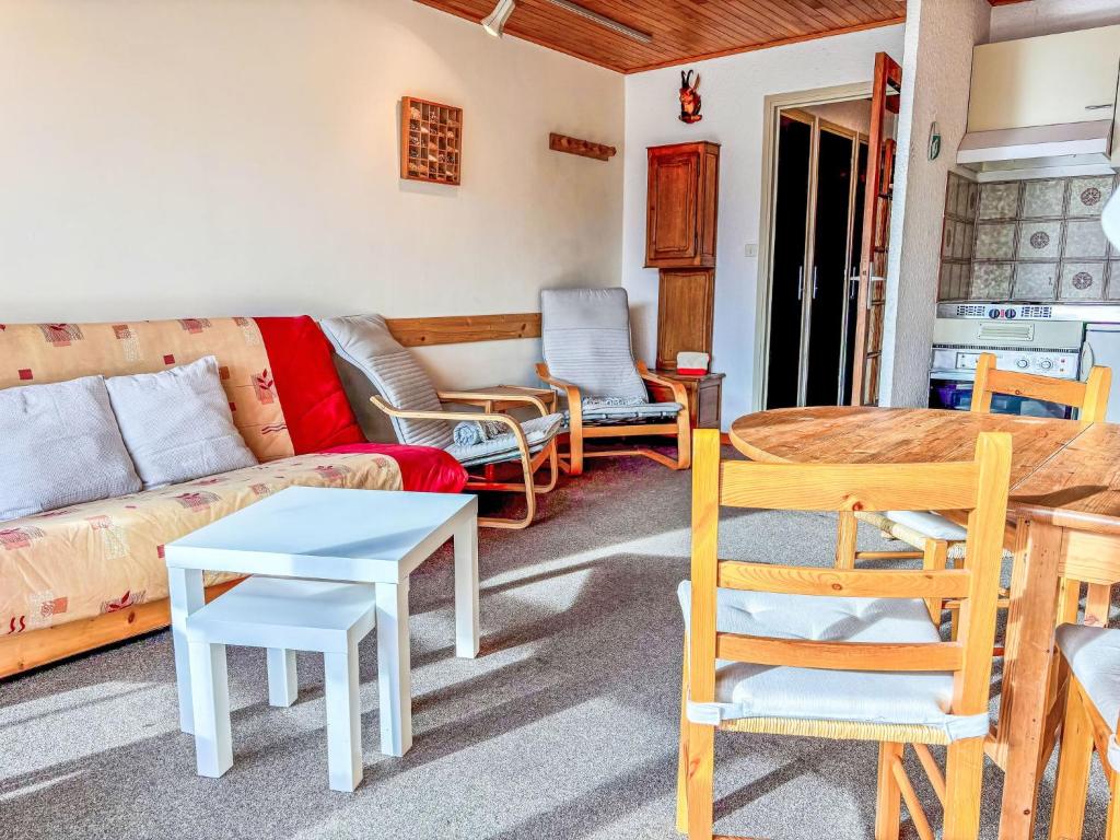 Posezení v ubytování Apartment Le Super Venosc by Interhome